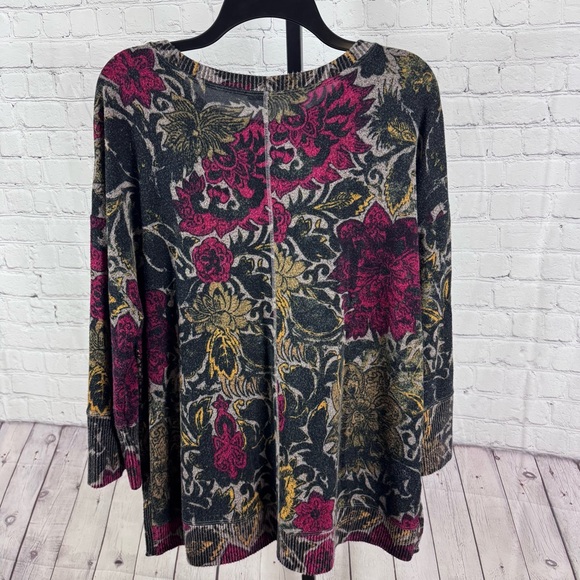 Habitat Multicolor Floral Knit Scoopneck Top Size Large - Picture 6 of 8